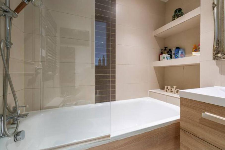 Super Central Beautiful Three Bedroom London Eksteriør bilde